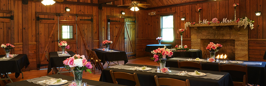 Wedding at Natural Bridge State Park. Photo Mike Kropf, Eastbrook Photography
www.eastbrookphoto.com